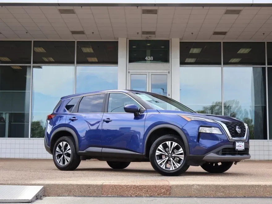 2023 Nissan Rogue SV photo 1