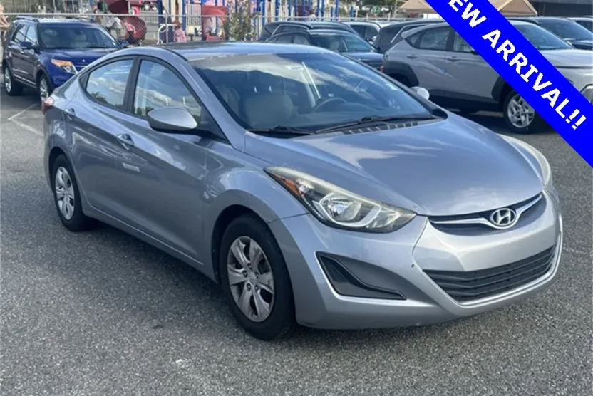 2016 Hyundai Elantra SE photo 1