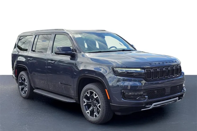 2025 Jeep Wagoneer Series II Overland photo 1