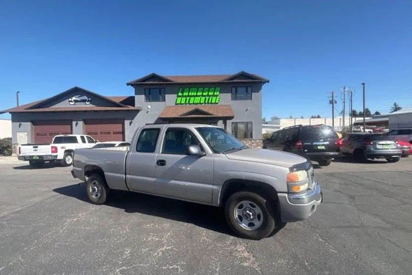 2004 Dodge Ram SLT Laramie photo 1