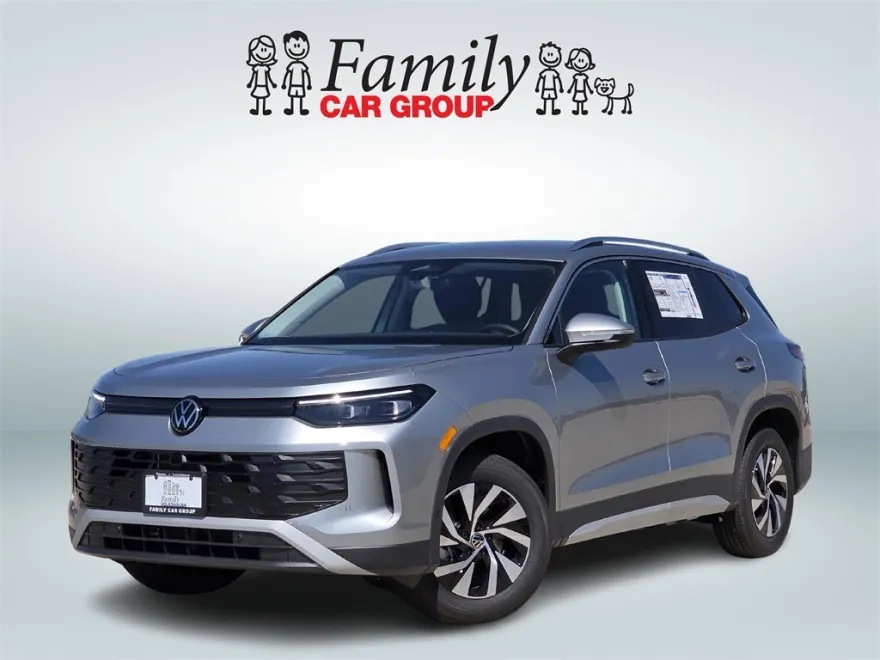 2025 Volkswagen Tiguan S photo 1