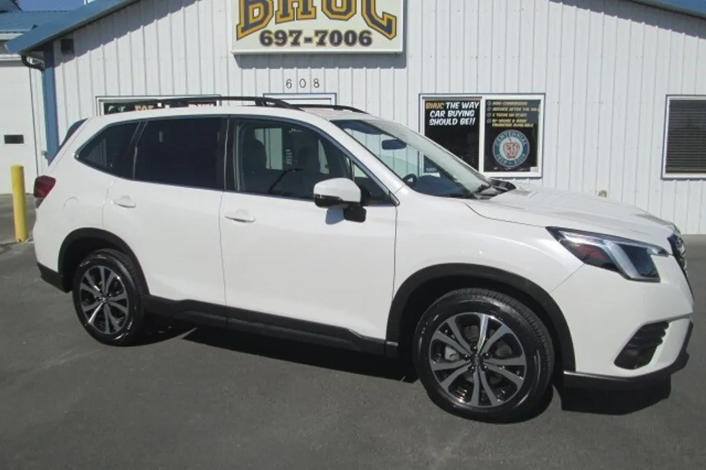 2024 Subaru Forester Limited photo 1