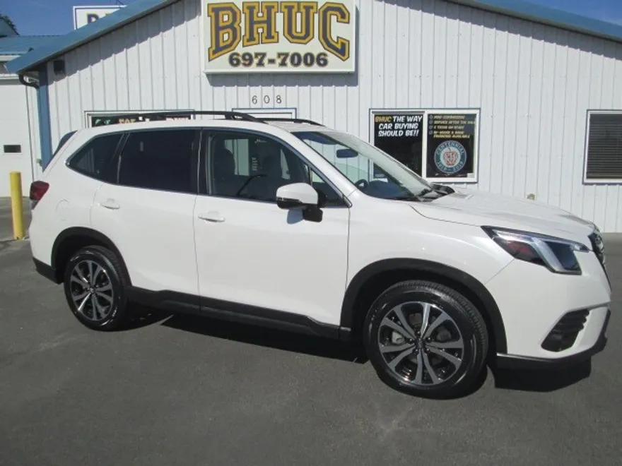 2024 Subaru Forester Limited photo 1