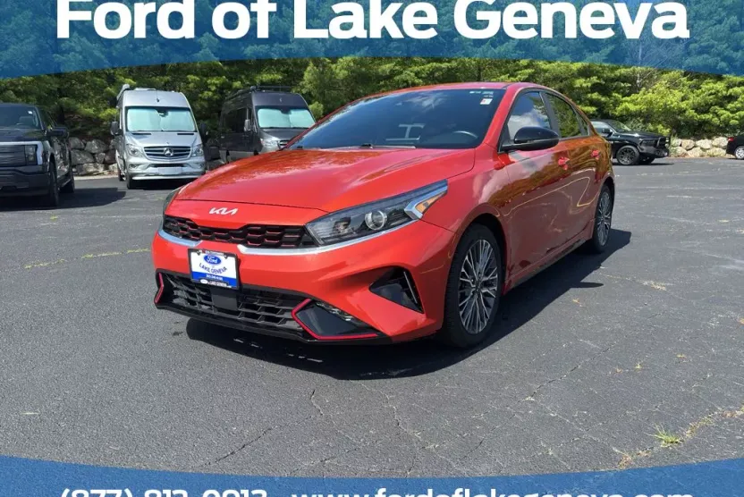 2023 Kia Forte GT-Line photo 1
