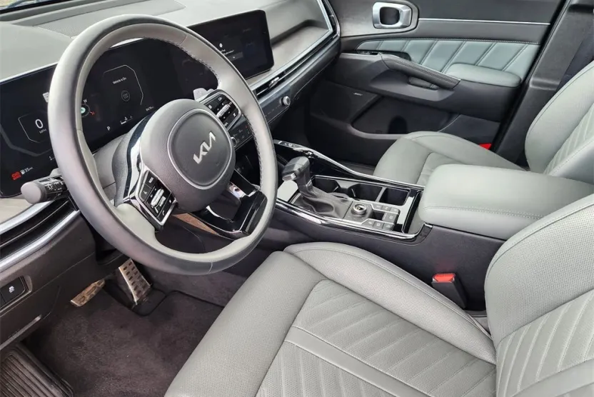 2024 Kia Sorento X-Pro SX Prestige photo 1