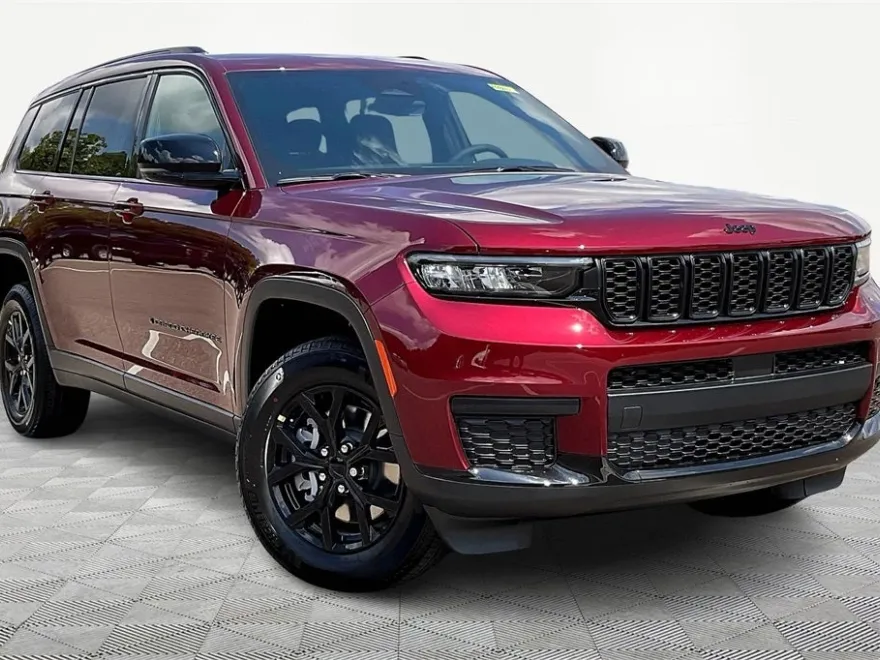 2025 Jeep Grand Cherokee Altitude X photo 1