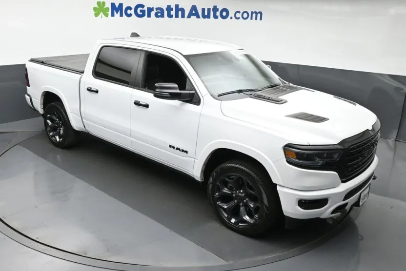 2024 Ram 1500 Limited photo 1