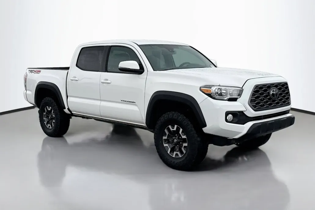 2023 Toyota Tacoma TRD Off-Road Double Cab photo 1