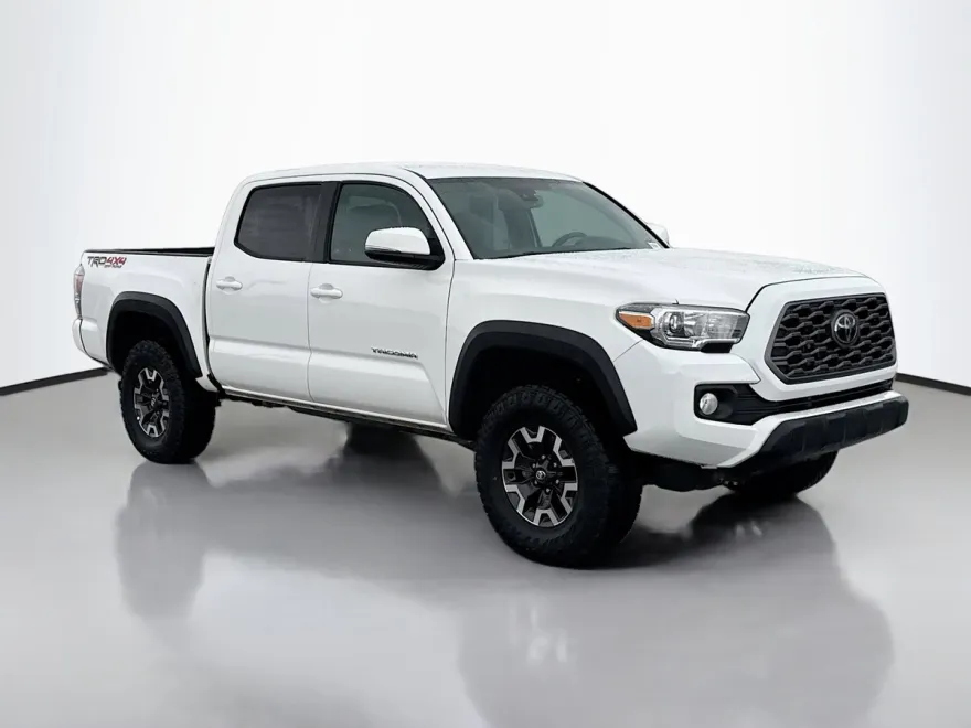 2023 Toyota Tacoma TRD Off-Road Double Cab photo 1
