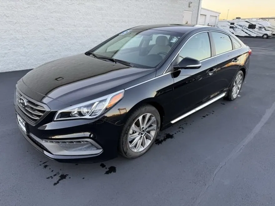 2015 Hyundai Sonata Sport photo 1