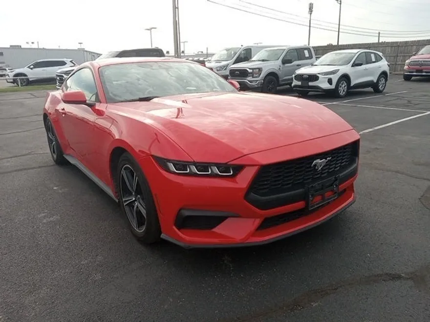 2024 Ford Mustang EcoBoost photo 1