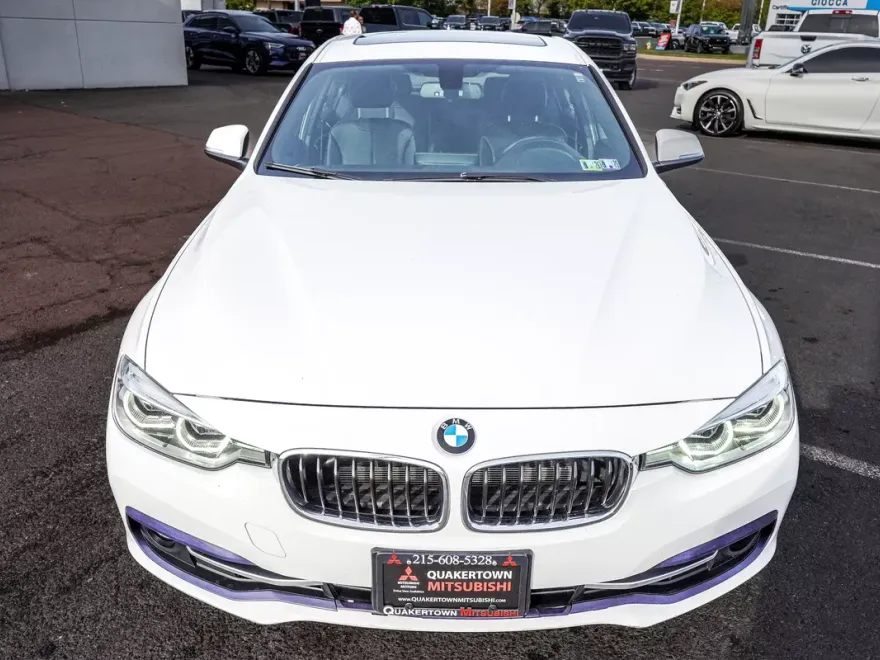 2018 Bmw 330i xDrive Sedan photo 2