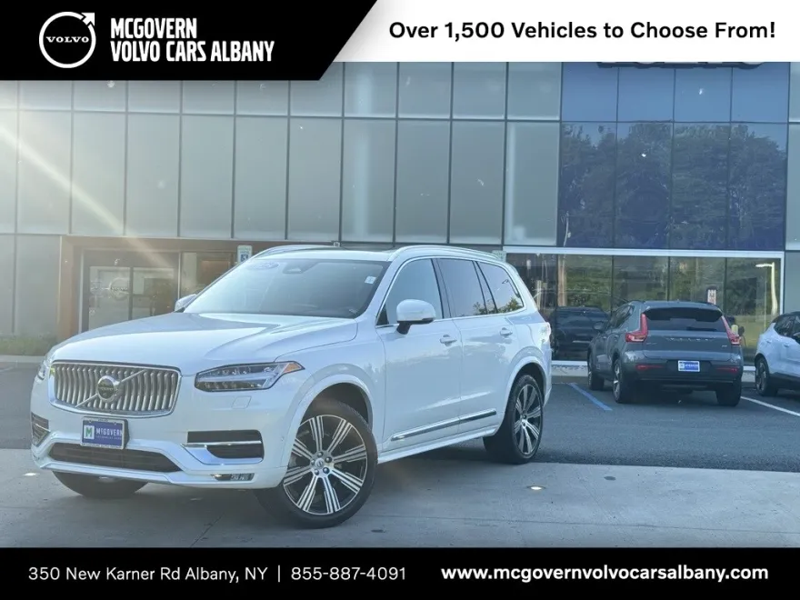 2025 Volvo XC90 Plus photo 1
