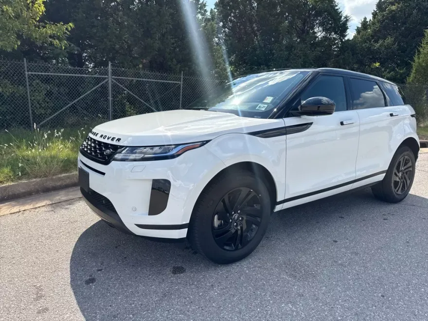 2023 Land Rover Range Rover Evoque S photo 1