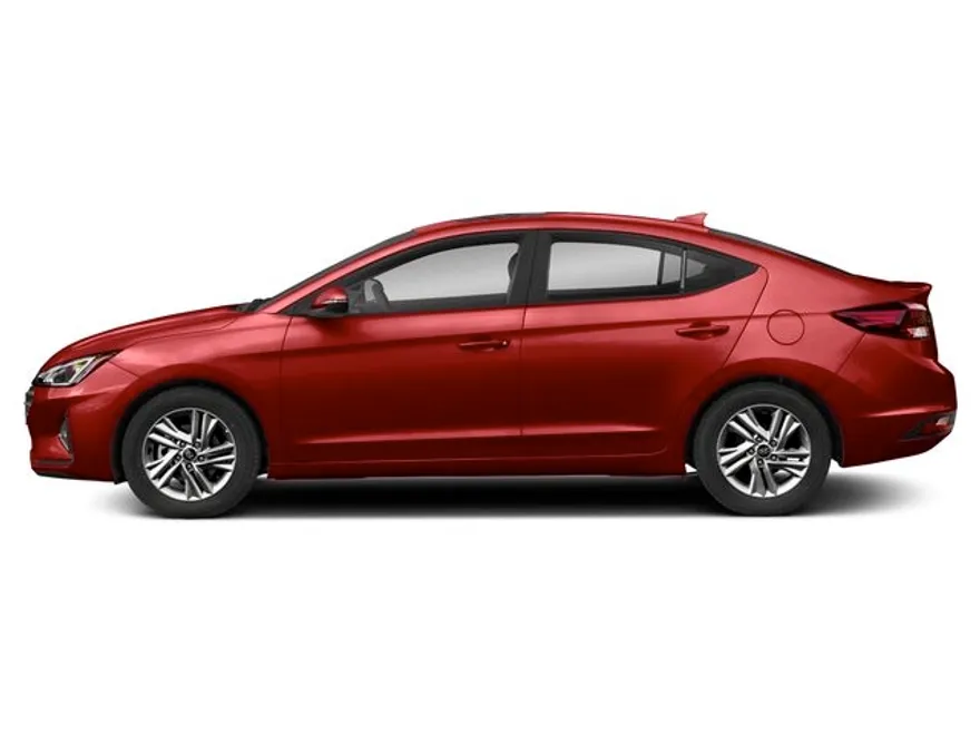 2020 Hyundai Elantra SEL photo 1
