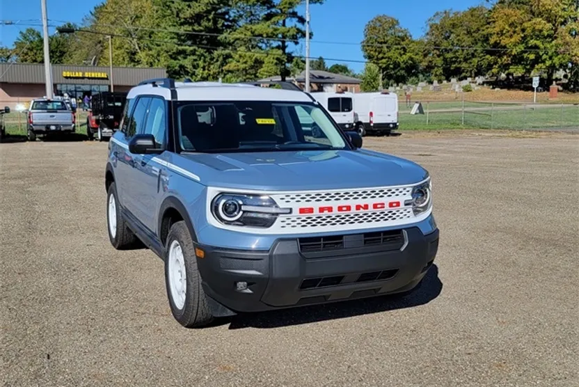 2025 Ford Bronco Sport Heritage photo 1
