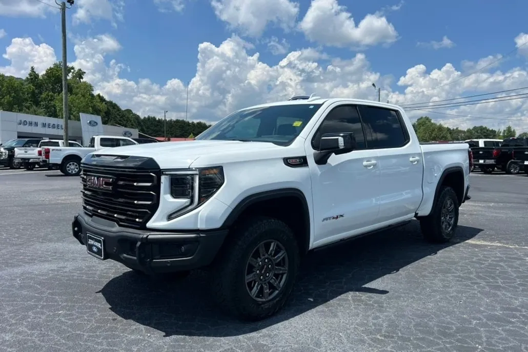 2024 Gmc Sierra 1500 AT4X photo 1