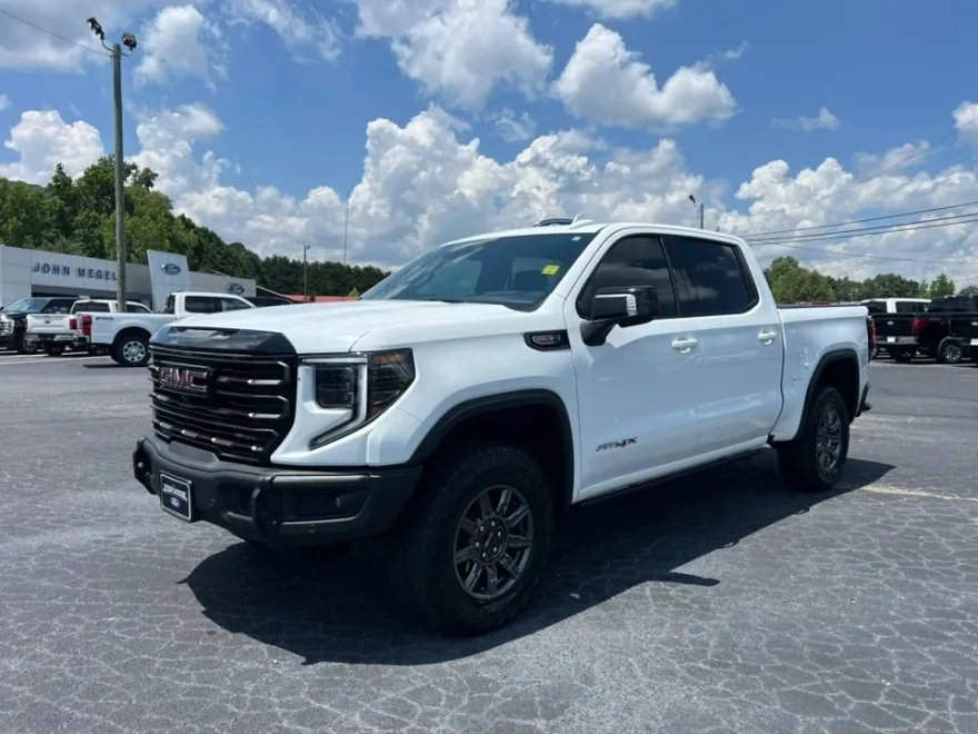 2024 Gmc Sierra 1500 AT4X photo 1