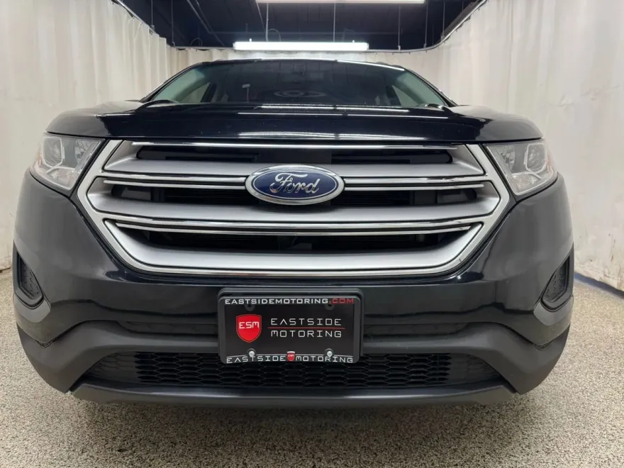 2016 Ford Edge Sport SE photo 1