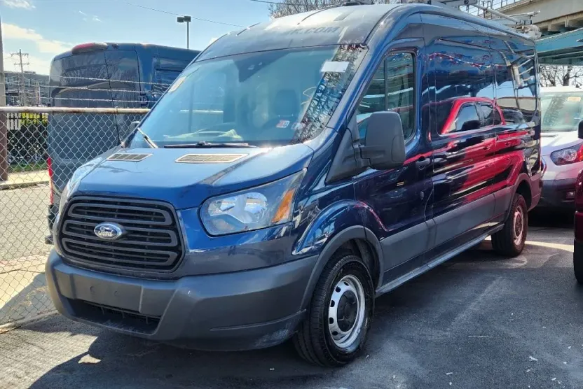 2019 Ford Transit Van Cargo photo 1