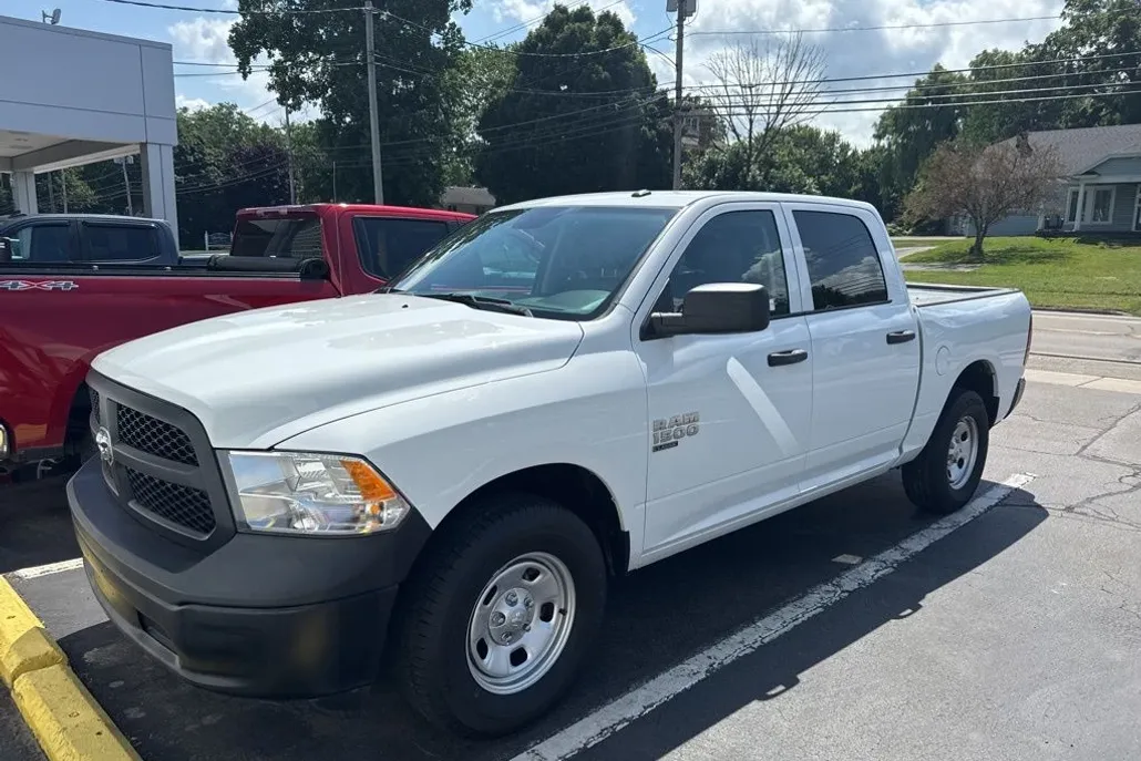 2022 Ram 1500 Classic Tradesman photo 1