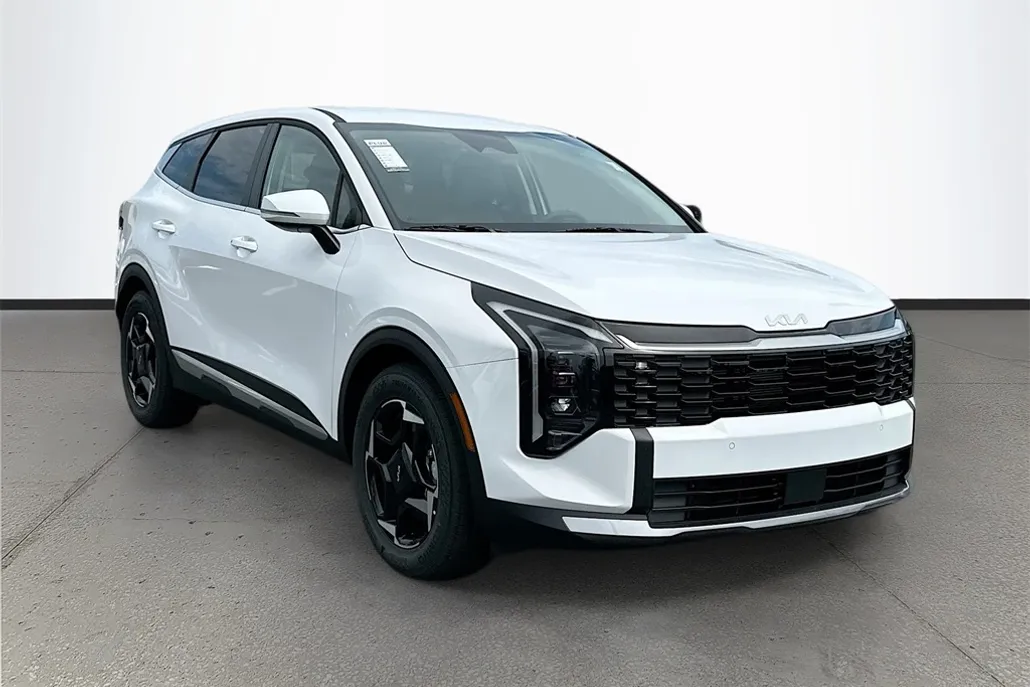 2026 Kia Sportage EX photo 1