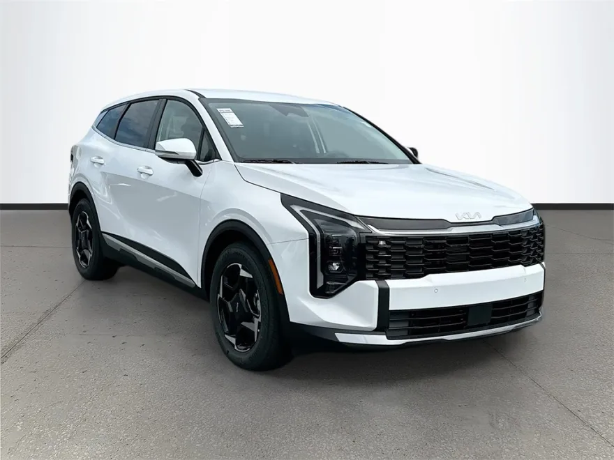 2026 Kia Sportage EX photo 1