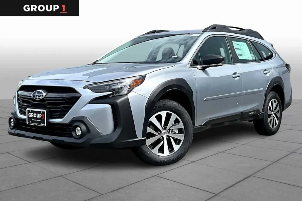 2025 Subaru Outback Base photo 1