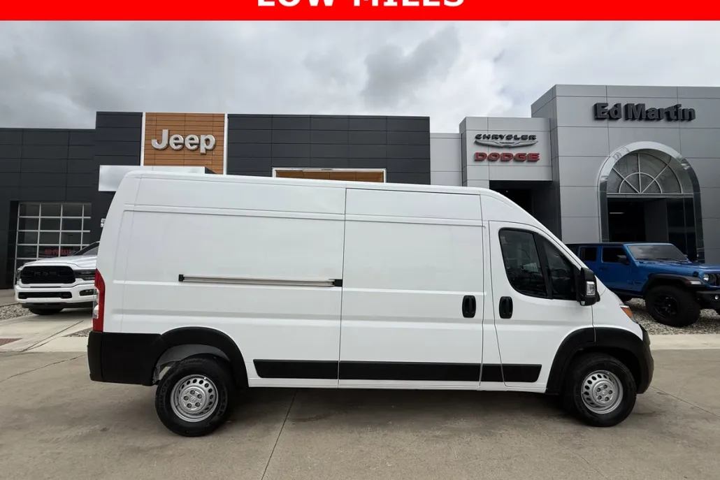 2025 Ram ProMaster 2500 photo 1