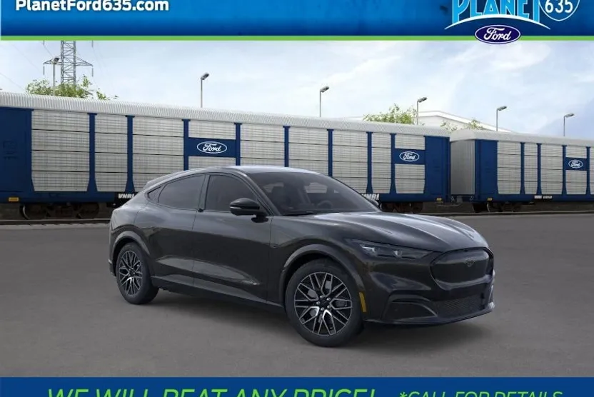 2025 Ford Mustang Mach-E Premium photo 1
