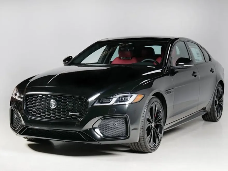 2024 Jaguar XF R-Dynamic SE photo 1