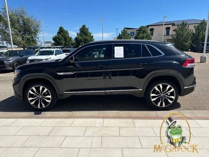 2023 Volkswagen Atlas Cross Sport V6 SEL Premium R-Line photo 1