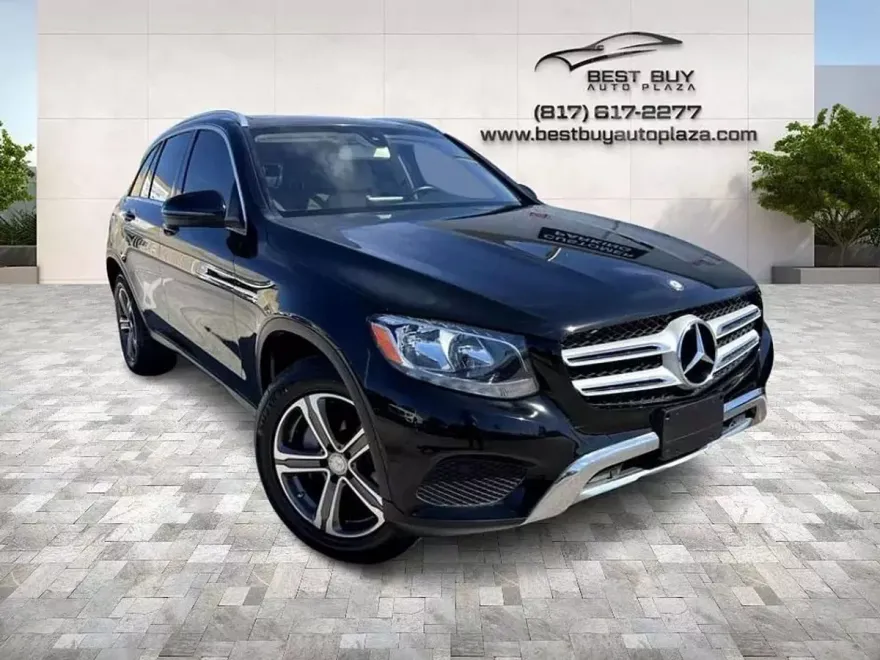 2016 Mercedes Benz GLC 300 photo 1