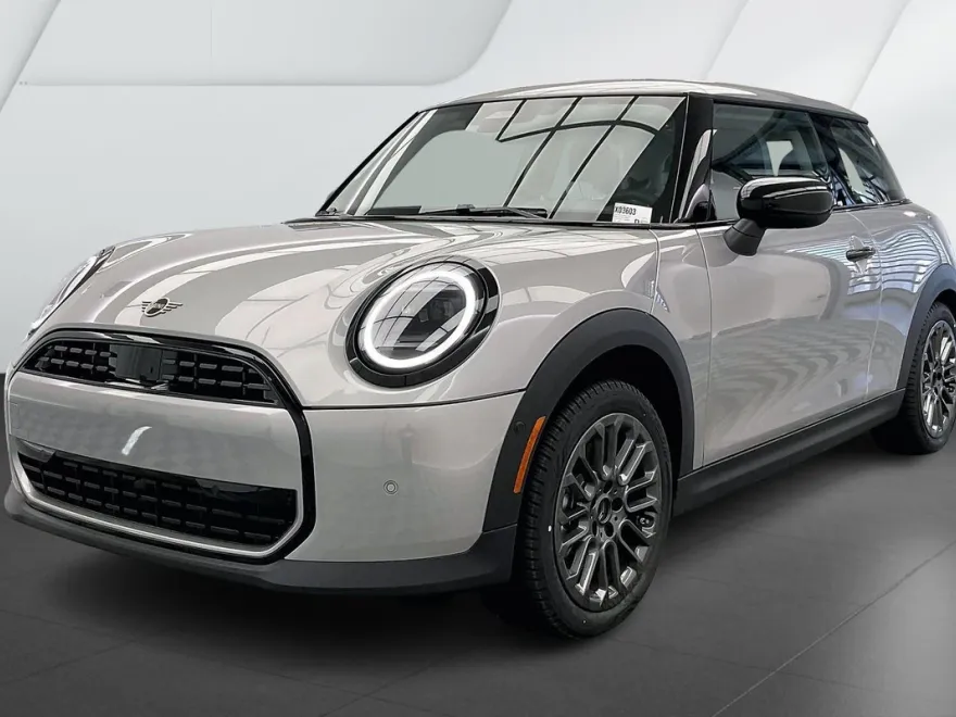 2025 Mini Cooper 2 Door Hardtop photo 1