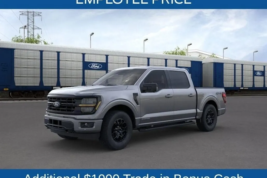 2025 Ford F-150 XLT photo 1