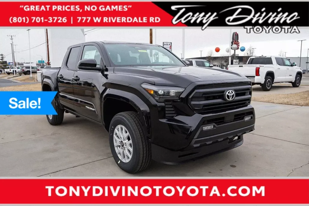 2025 Toyota Tacoma SR5 photo 1