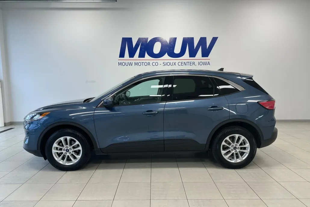2020 Ford Escape SE photo 1
