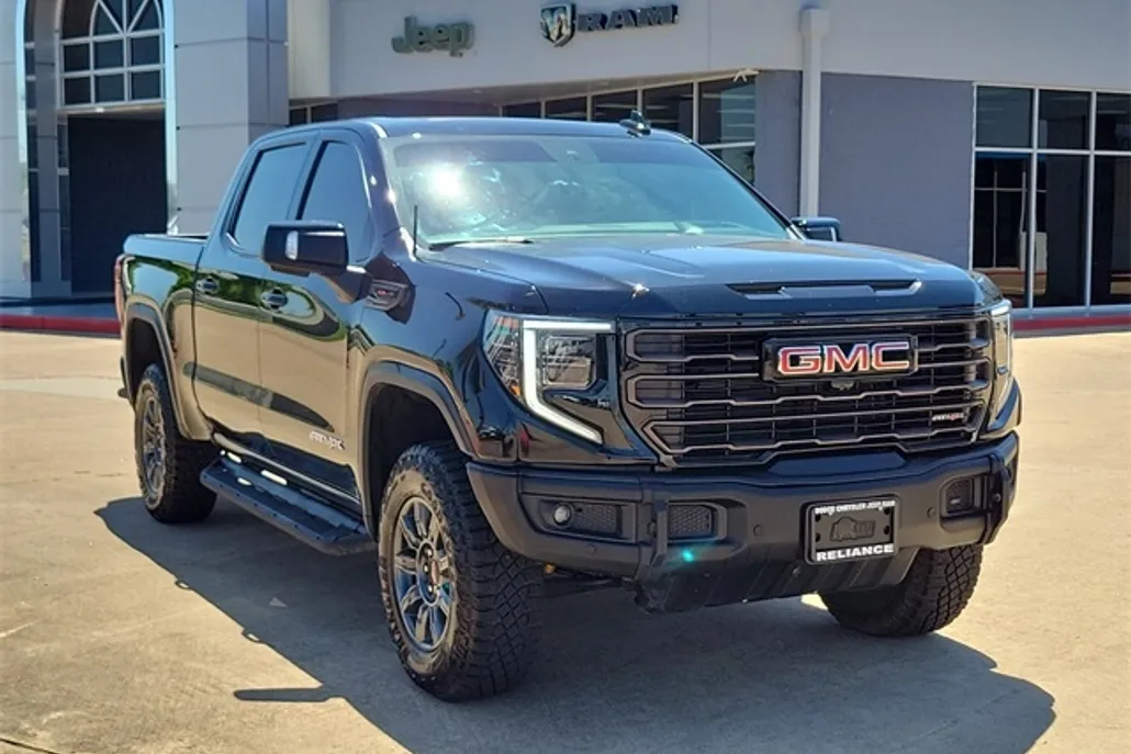 2024 Gmc Sierra 1500 AT4X photo 1