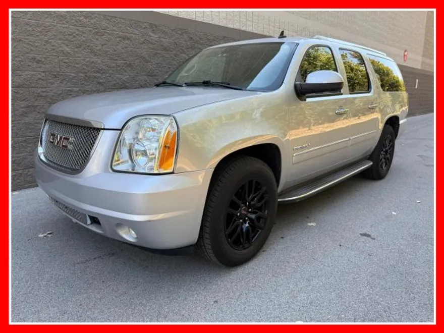 2013 Gmc Yukon XL 1500 Denali photo 1