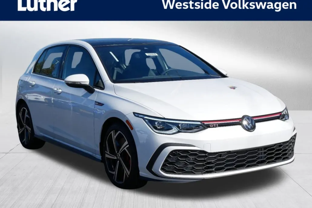 2024 Volkswagen Golf GTI SE photo 1