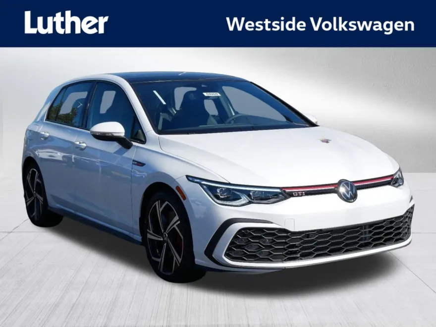 2024 Volkswagen Golf GTI SE photo 1