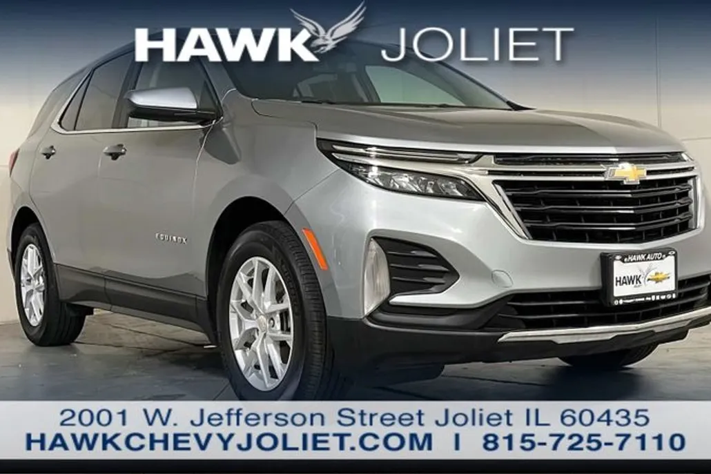 2023 Chevrolet Equinox LT photo 1