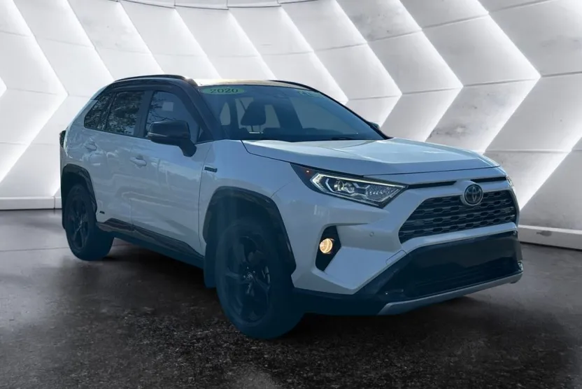 2020 Toyota RAV4 Hybrid XSE photo 1