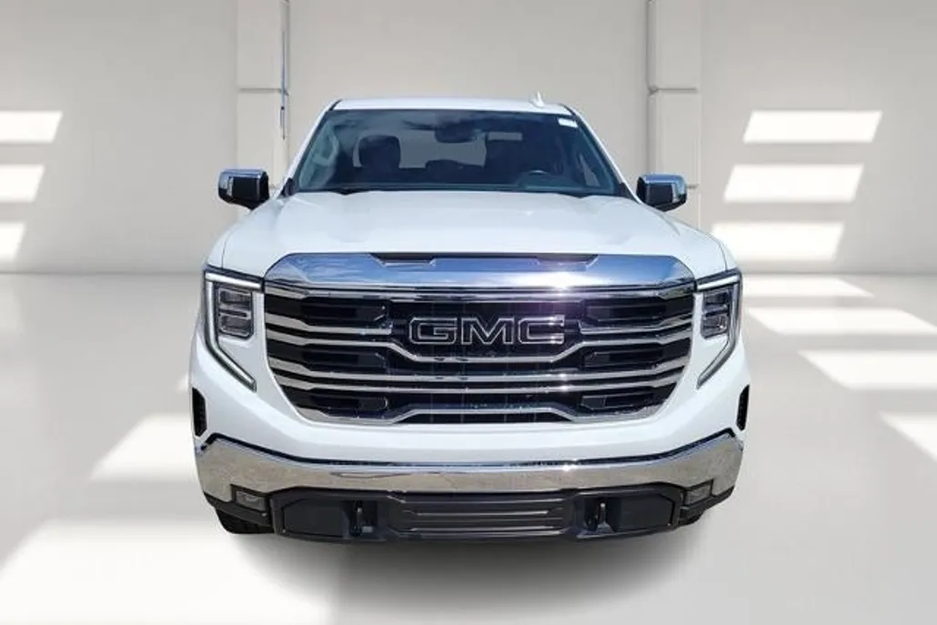 2023 Gmc Sierra 1500 SLT photo 1