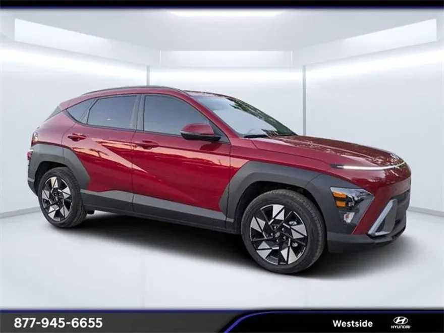 2025 Hyundai Kona SEL photo 1