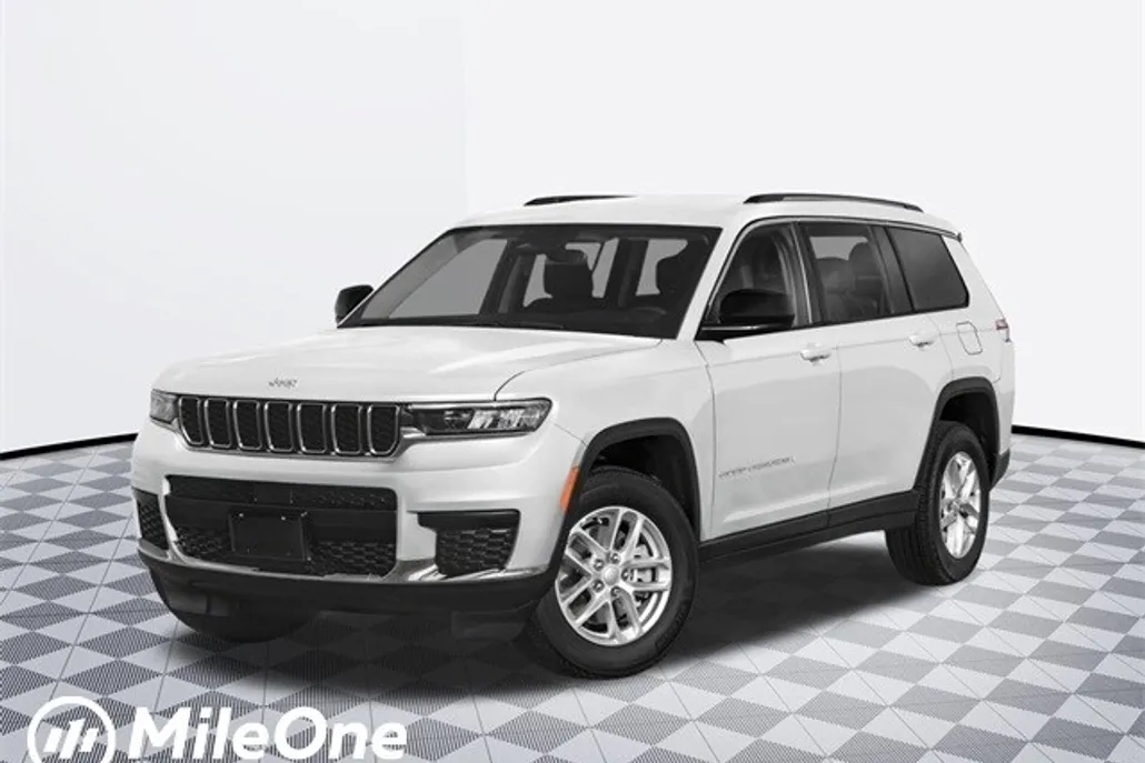 2025 Jeep Grand Cherokee Laredo Sport photo 1