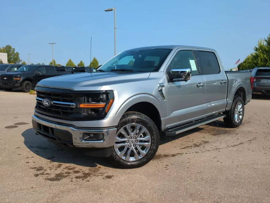 2024 Ford F-150 XLT photo 1