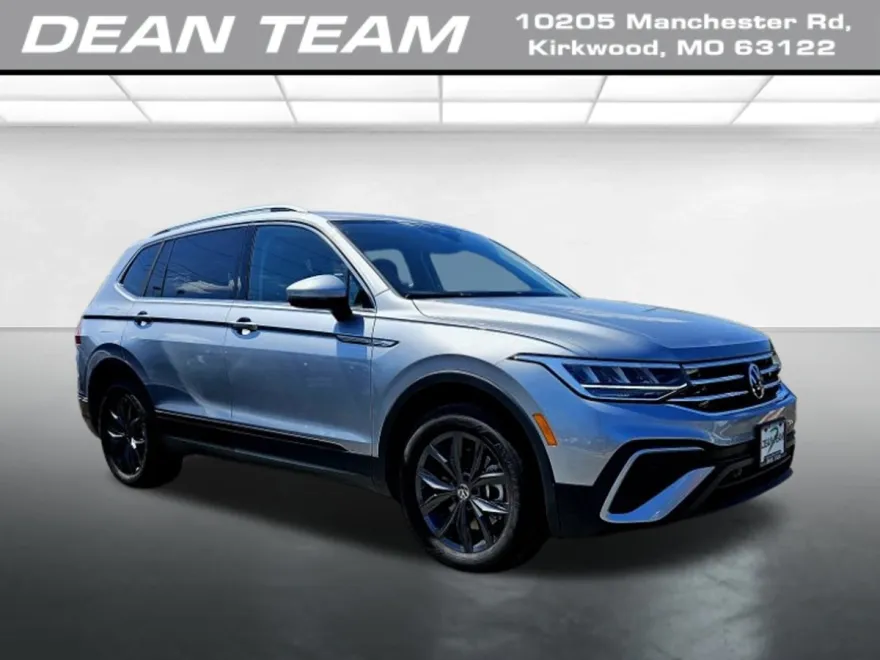 2024 Volkswagen Tiguan SE Wolfsburg Edition photo 1