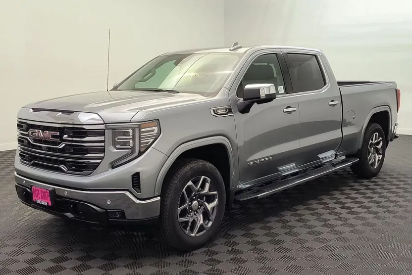 2026 Gmc Sierra 1500 SLT photo 1