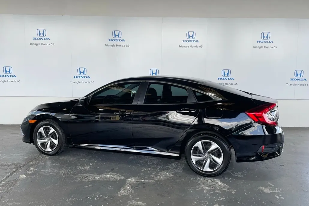 2019 Honda Civic LX photo 1